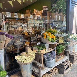 Meet your Posher, Tina